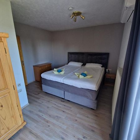 Rosenschloesschen Appartement Landkern Buitenkant foto