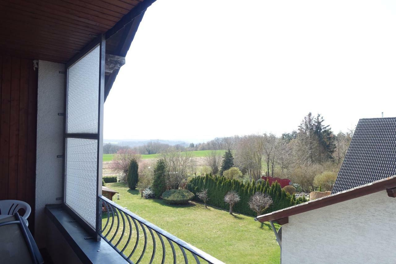 Rosenschloesschen Appartement Landkern Buitenkant foto