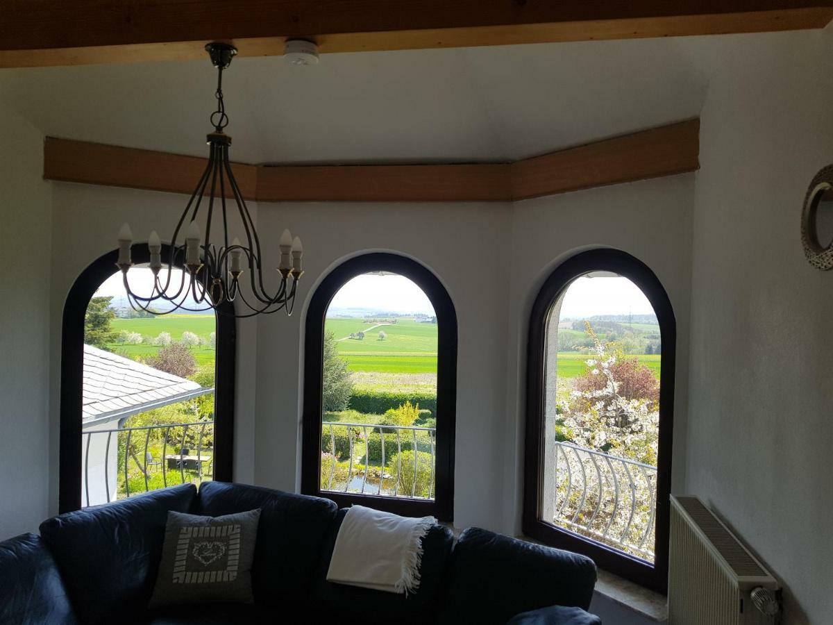 Rosenschloesschen Appartement Landkern Buitenkant foto