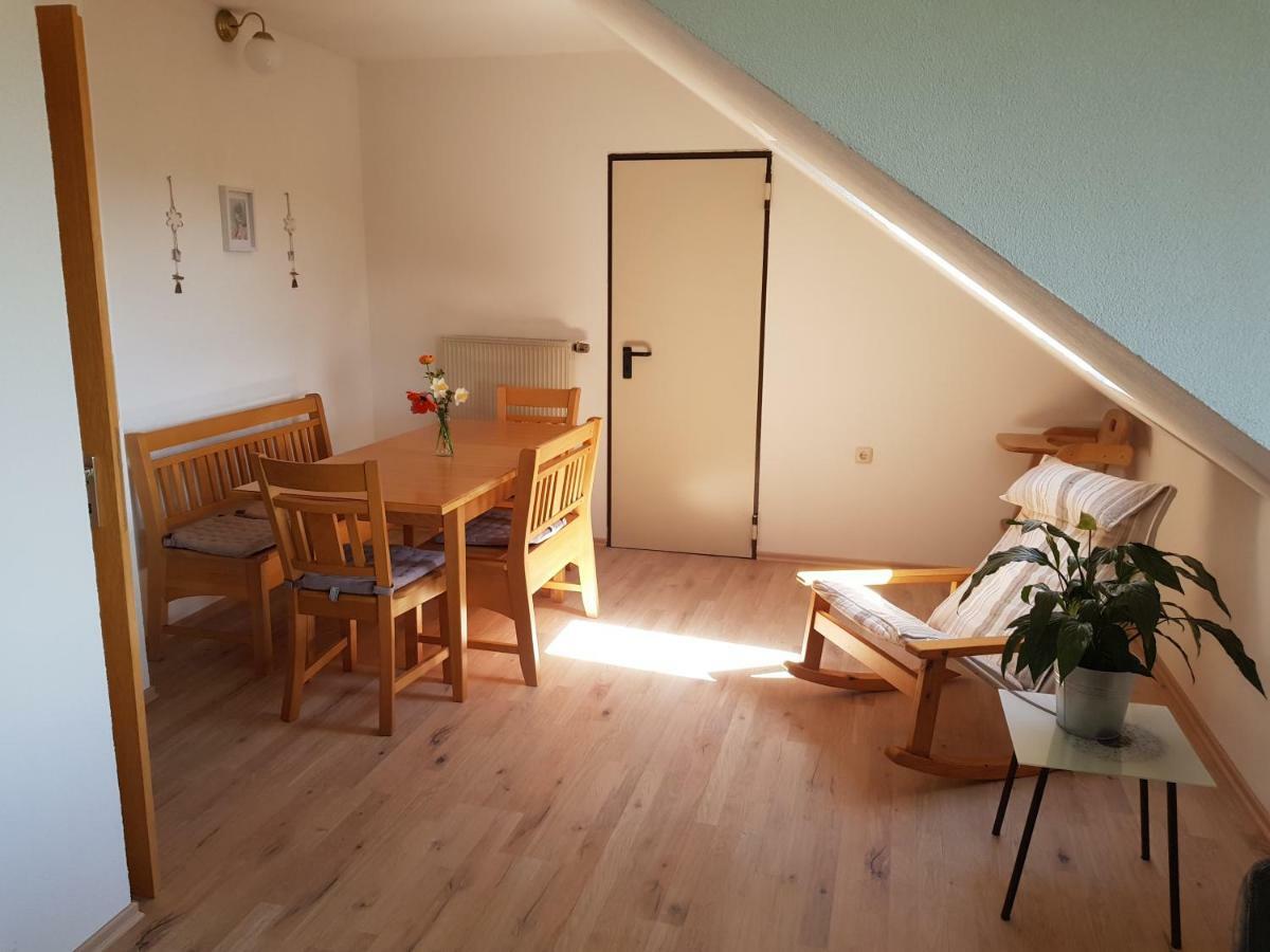 Rosenschloesschen Appartement Landkern Buitenkant foto