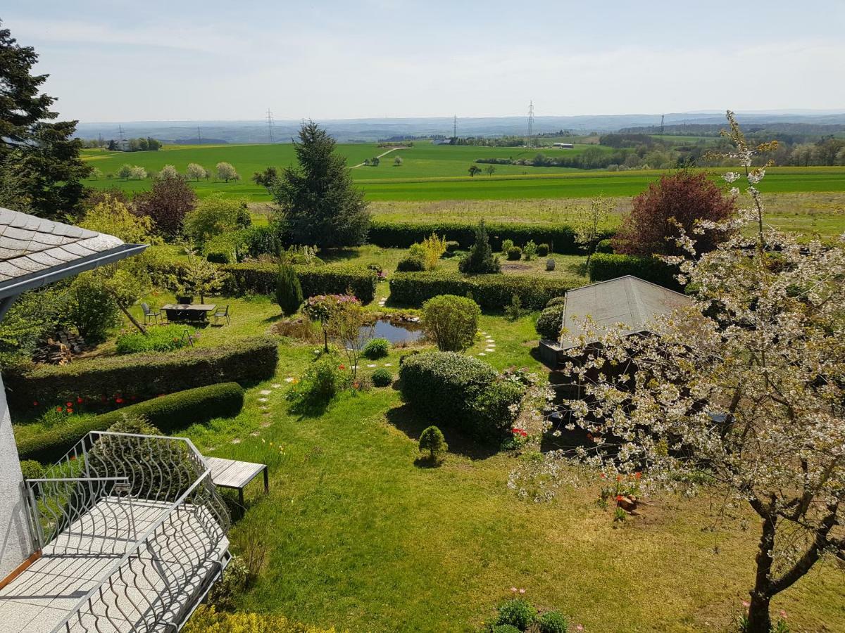Rosenschloesschen Appartement Landkern Buitenkant foto